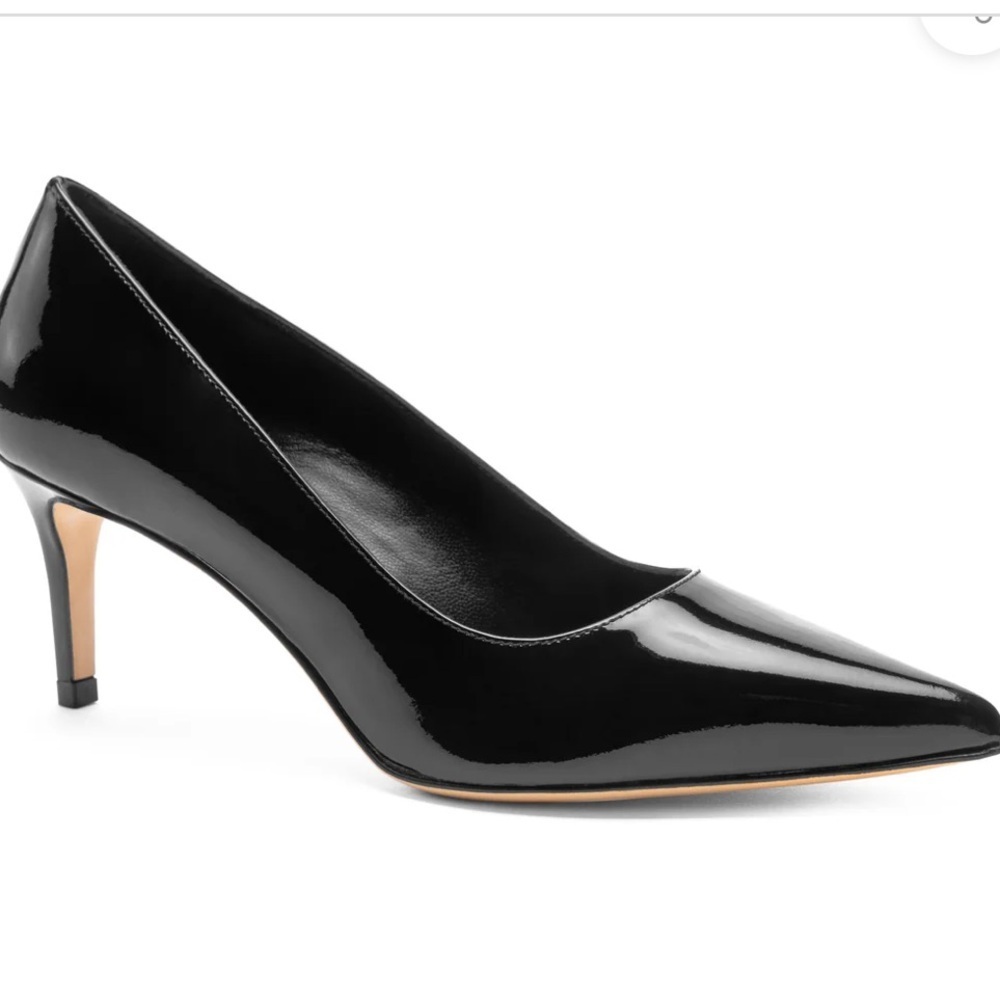 BRUNO MAGLI Tara Pump Black Patent Leather Size 9.5 NEW